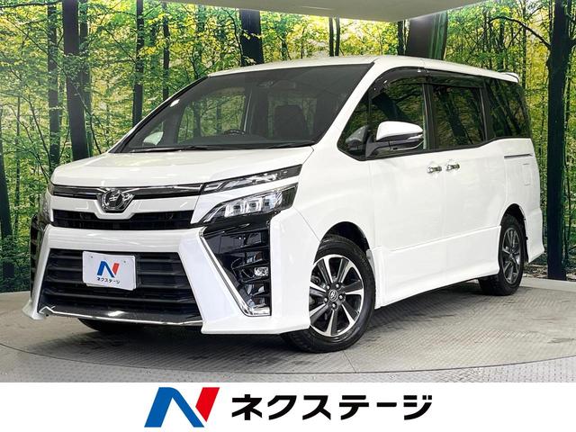 トヨタ ヴォクシー ＺＳ　純正９インチナビ　後席モニター　両側電動スライドドア