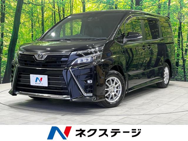 トヨタ ヴォクシー ＺＳ　禁煙車　純正１０型ナビ　１２．１型フリップダウンモニター