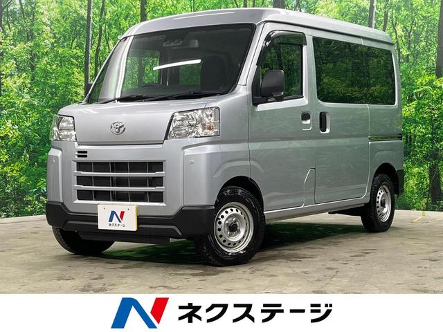 デラックス　４ＷＤ　禁煙車　ナビ　衝突軽減システム　コーナーセンサー　ＥＴＣ　アイドリングストップ　Ｂｌｕｅｔｏｏｔｈ　ＣＤ再生　ＤＶＤ再生　キーレス