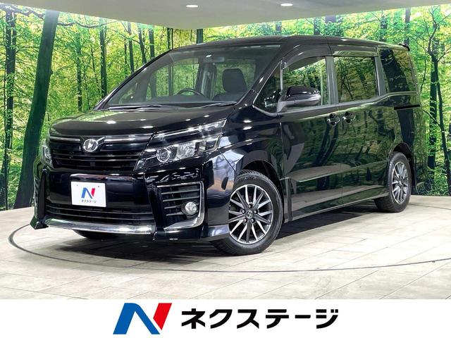 トヨタ ヴォクシー ＺＳ　純正９型ナビ　両側電動ドア　後席モニター
