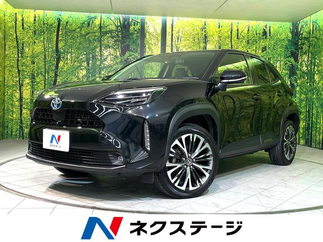 ハイブリッドＺ　純正ナビ　全周囲カメラ　衝突軽減　ＬＥＤヘッド　レーダークルーズＢｌｕｅｔｏｏｔｈ　ＥＴＣ　ドラレコ　スマートキー　オートハイビーム　オートエアコン　ステアリングヒーター　シートヒーター　パワーシート