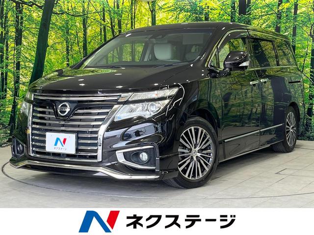 ＶＩＰ　４ＷＤ　サンルーフ　両側電動ドア　後席モニター　全周囲カメラ　メーカーナビ　衝突被害軽減システム　レーダークルーズ　禁煙車　電動リアゲート　ドラレコ　コーナーセンサー　スマートキー　ＬＥＤヘッド