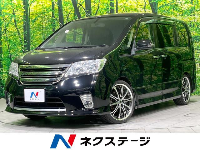 セレナ(日産) ハイウェイスター　Ｖセレクション　４ＷＤ　両側電動ドア　後席モニター　衝突被害軽減システム　禁煙車　スマートキー　ＨＩＤヘッド　ビルトインＥＴＣ　クルコン　車線逸脱警報　オートライト　オートエアコン　Ｂｌｕｅｔｏｏｔｈ　ＣＤ 中古車画像
