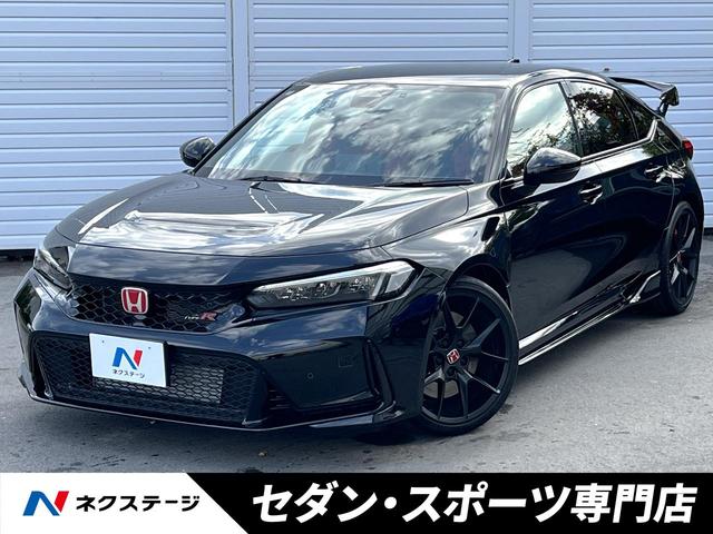シビック(ホンダ) タイプＲ　ホンダセンシング　ホンダコネクト　トリプルマフラー　ｂｒｅｍｂｏ製レッドブレーキキャリパー　純正１９インチＡＷ　ターボ　スマートキー　バックカメラ　アダプティブクルーズ　オートマチックハイビーム　禁煙 中古車画像
