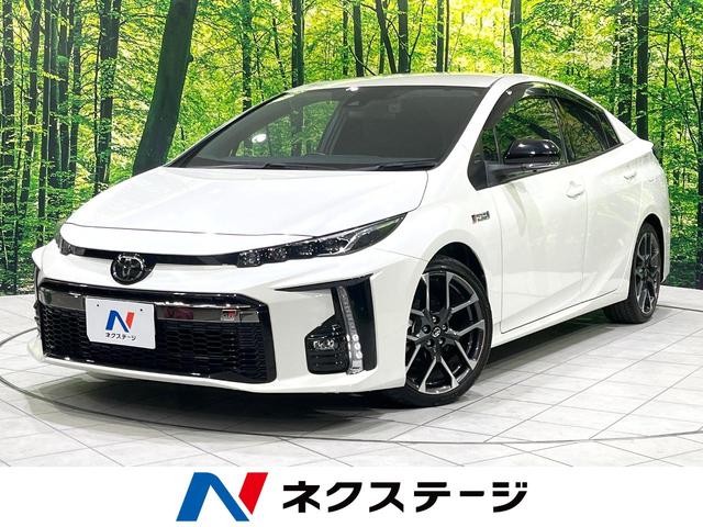 プリウスＰＨＶ(トヨタ) Ｓ　ＧＲスポーツ　禁煙車　９型ＢＩＧ−Ｘ　バックカメラ　ＥＴＣ　ドラレコ　セーフティセンス　レーダークルーズ　シートヒーター　スマートキー　ＬＥＤヘッドライト　オートハイビーム　オートライト　オートエアコン 中古車画像