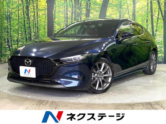 ＭＡＺＤＡ３ファストバック　愛知県 禁煙車　純正８．８型ナビ　３６０度ビューモニター　柿本マフラー　ＥＴＣ