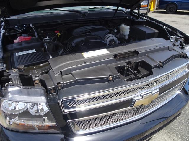 シボレータホ 　ＬＳ　４ＷＤ　ディーラー車　純２０ＡＷ　ギブソンマフラー　９人乗（29枚目）