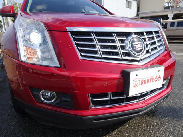 キャデラックSRXクロスオーバー プレミアム 4WD 後期モデル ディーラー車 ブラックレザー 純正20AW(5枚目)