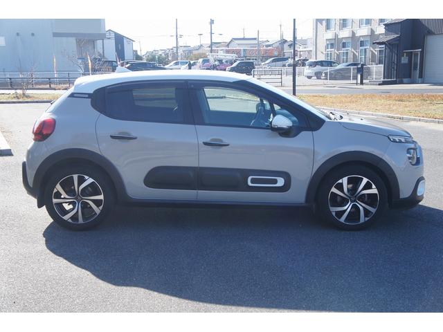 Ｃ３ エディション２０２１　１００台限定車　前後ドライブレコーダー　ＬＥＤヘッドライト　アドバンストコンフォートシート　１７インチアルミホイール　ルーフステッカー　ＥＴＣ（7枚目）