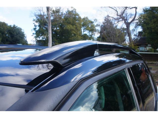 ���[�t���[���̃f�U�C���̃J�b�R�悳���A�V�g���G���̓����B