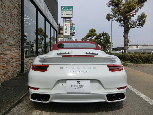 ９１１ ９１１ターボＳ　カブリオレ　アダプティブクルーズ　レーンチェンジアシスト　ペイントサイドスカート　ＬＥＤブラックライト　リアエプロンペイント　パワステ＋　カーボンステア＆ＰＤＫ　イエローメーター　イノテック可変マフラー　純正有り（15枚目）