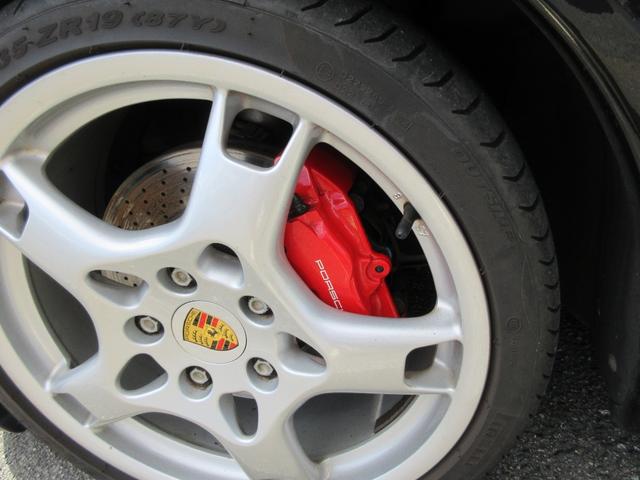 ９１１ ９１１カレラＳ　Ｄ車　２００７ｙモデル　スポーツクロノＰＫＧ　ＰＡＳＭ　スポーツモード　イノテック可変マフラーリモコン付　スポーツステアリング　レッドキャリパ　整備履歴Ｈ１７．１８．２２．２８．２９．Ｒ１．３．５年（26枚目）