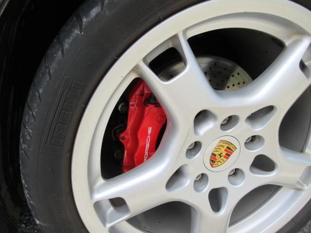 ９１１ ９１１カレラＳ　Ｄ車　２００７ｙモデル　スポーツクロノＰＫＧ　ＰＡＳＭ　スポーツモード　イノテック可変マフラーリモコン付　スポーツステアリング　レッドキャリパ　整備履歴Ｈ１７．１８．２２．２８．２９．Ｒ１．３．５年（28枚目）
