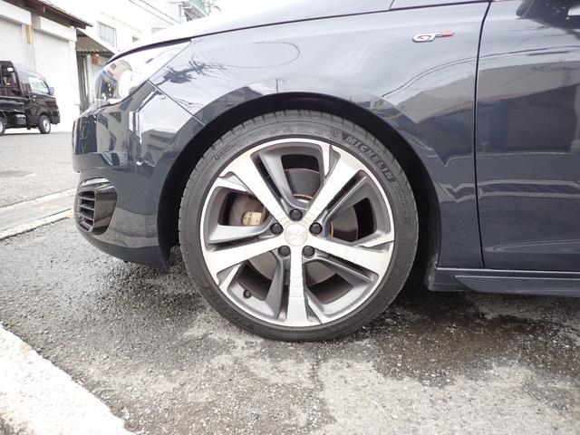 ３０８ ＧＴ　ブルーＨＤｉ　ＧＴ　ブルーＨＤｉ（５名）ワンオーナー　禁煙車　前後ソナー　純正ナビ　バックカメラ　ＥＴＣ　ドラレコ　ＭＴモード　ＬＥＤヘッドライト　オートライト　スマートキー　プッシュスタート　クルーズコントロール（19枚目）