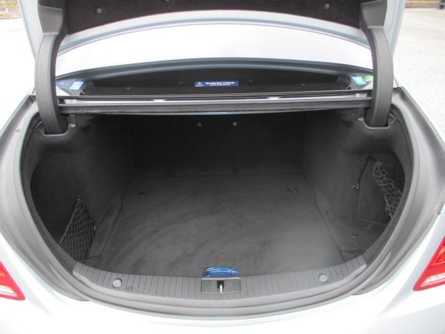 S300h AMGライン 純正HDDナビ&フルセグTV&360℃カメラ&ETC 黒革シート パノラマルーフ AMGライン レーダーセーフティ キーレスゴー ヘッドアップディスプレイ オートトランク 前後シートヒーター 1オーナ(18枚目)