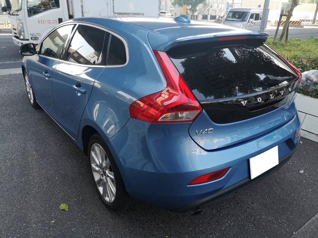 Ｖ４０ Ｔ４　ＳＥ　ナビ　アルミホイール　アダプティブクルーズコントロール　バックカメラ　ＥＴＣ　ブラインドスポットモニター　障害物センサー　シートヒーター　パワーシート　オートライト　オートエアコン　レーンアシスト（3枚目）