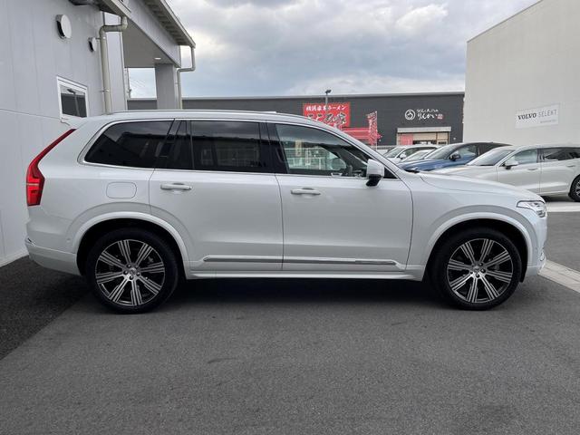 ＸＣ９０ リチャージ　ＰＨＶ　Ｔ８　ＡＷＤ　インスクリプション　弊社元試乗車　禁煙　ロングレンジＥＶバッテリー搭載　プラグインハイブリッド　サンルーフ　電子制御エアサス　アンバー革　フロントベンチレーション　シートヒーター　マッサージ機能　純正ナビ　３６０度カメラ（4枚目）