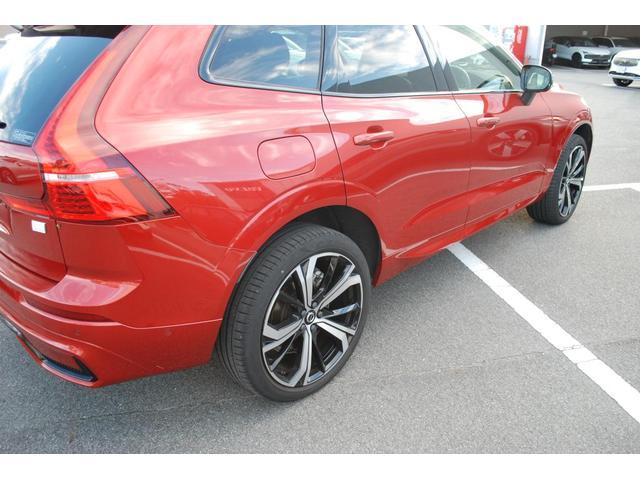 ＸＣ６０ リチャージアルティメトＴ６ＡＷＤプラグインハイブリド　Ｇｏｏｇｌｅ搭載　Ｓｕｎｒｏｏｆ　エアサスペンション　レザー　純正２１ＡＷ　電動リアゲート　クリスタルノブ　Ｂ＆Ｗオーディオシステム（3枚目）