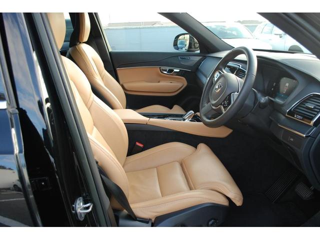 XC90 アルティメット B6 AWD Google搭載 Sunroof 電動リアゲート 純正20AW レザー harmankardonオーディオシステム クリスタルノブ 前後シートヒーター バックカメラ ETC(5枚目)