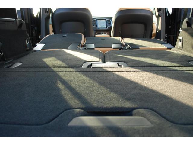 XC90 アルティメット B6 AWD Google搭載 Sunroof 電動リアゲート 純正20AW レザー harmankardonオーディオシステム クリスタルノブ 前後シートヒーター バックカメラ ETC(33枚目)