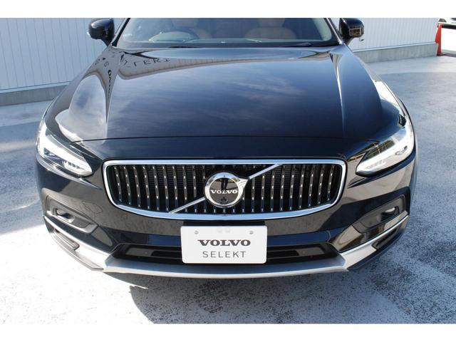 Ｖ９０ クロスカントリー　アルティメット　Ｂ５　ＡＷＤ　Ｇｏｏｇｌｅ　電動リアゲート　リアシートヒーター　ｈａｒｍａｎｋａｒｄｏｎオーディオシステム　レザー　純正１９ＡＷ　バックカメラ　ＥＴＣ（43枚目）