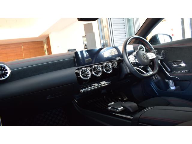 CLAクラス CLA180 AMGラインパッケージ アドバンスドパッケージ メモリー付きパワーシート フットトランクオープナー ワイヤレスチャージング アンビエントライト シートヒーター DYNAMIC SELECT ヘッドアップディスプレイ(49枚目)