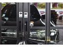 ＥＱＢ３５０　４マチック　ＡＭＧラインパッケージ　電気自動車　レザーエクスクルーシブパッケージ　パノラミックスライディングルーフ　３列目シート　フットトランクオープナー　ワイヤレスチャージング　メモリー付きパワーシート　アンビエントライト（29枚目）