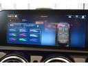 CLA200d AMGラインパッケージ DYNAMIC SELEC ワイヤレスチャージング メモリー付パワーシート シートヒーター フットトランクオープナー アンビエントライト スポーティーエンジンサウンド デジタルコックピットディスプレイ(19枚目)