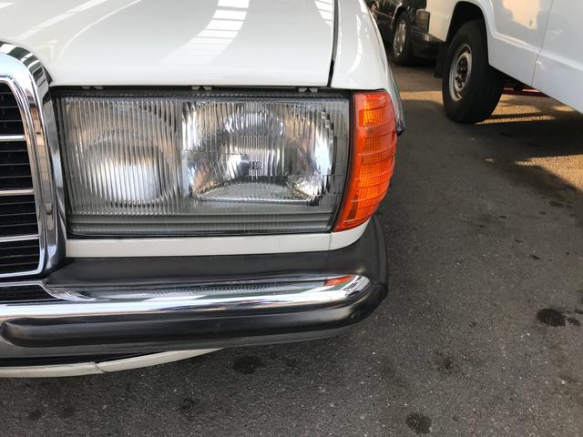 300D ターボディーゼル 左ハンドル(4枚目)