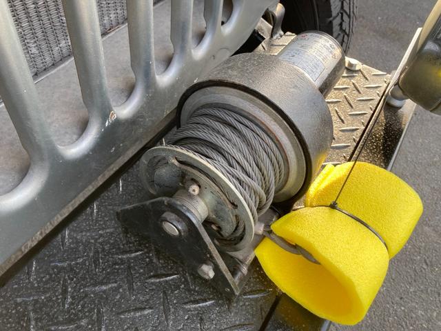 J56 電動ウインチ付き 16インチアルミホイール 4MT フォグランプ ノーマルホイール有り 4WD 禁煙車 車検整備付き(38枚目)