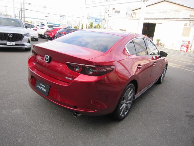 マツダ ＭＡＺＤＡ３セダン