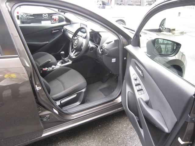 デミオ １５Ｃ（14枚目）