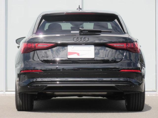 A3 スポーツバック30TFSIアドバンスド ワンオーナー・タッチレスポンス付MMIナビゲーション・サイドアシスト・レーンアシスト・追突予防・パノラマサンルーフ・レザーパッケージ・プライバシーガラス(9枚目)