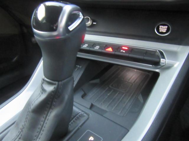 Q3 35TFSIアドバンスド ワンオーナー・タッチレスポンス付MMIナビゲーション・追突予防・サイドアシスト・レーンアシストカープレイ・LEDヘッドライト・リアダイナミックウィンカー・フロント電動シート(15枚目)