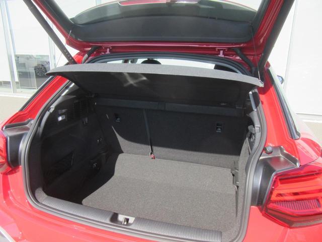 Ｑ２ ３５ＴＦＳＩアドバンスド　弊社デモカー・コンビニエンス＆アシスタンスパッケージ・テクノロジーパッケージ・ナビパッケージ・バーチャルコックピット・アダプティブクルーズコントロール・サイドアシスト・レーンキープ・シートヒーター（22枚目）