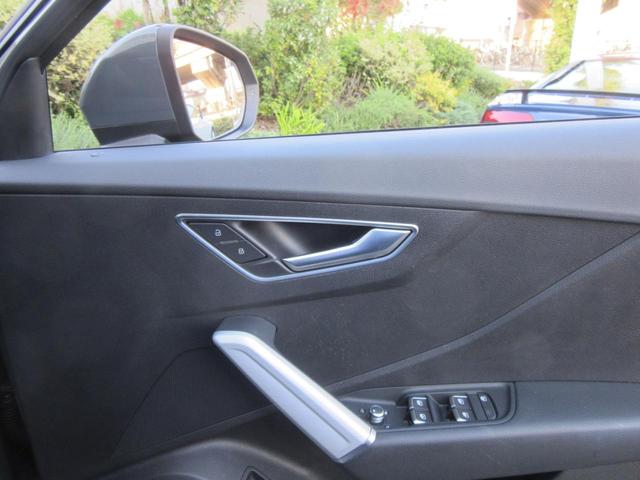 Ｑ２ ３０ＴＦＳＩスポーツ　コンフォートパッケージ・ＬＥＤヘッドライト・電動テールゲート・ナビゲーション・バーチャルコクピット・１７インチアルミホイール・シートヒーター（17枚目）