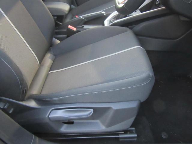 Ａ１スポーツバック ２５ＴＦＳＩ　アドバンスド　ワンオーナー　コントラストルーフ　スマートフォンインターフェース　コンビニエンスアシスタンスパッケージ　ナビゲーションパッケージ（17枚目）