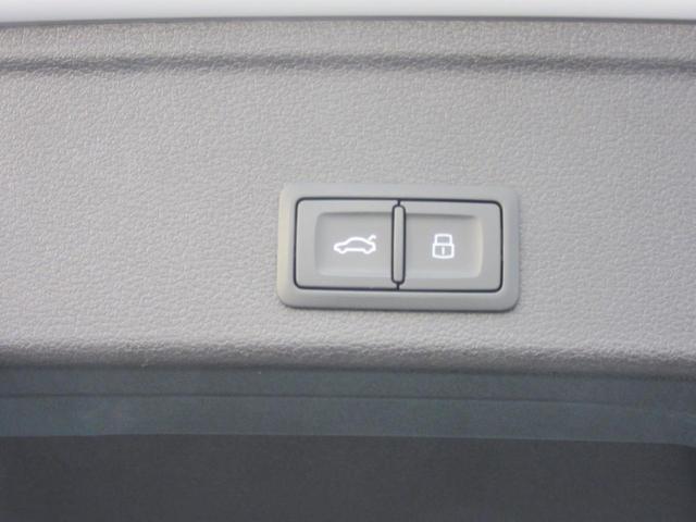 Ａ４アバント ３５ＴＦＳＩ　Ｓライン　ツーオーナー・タッチレスポンス付ＭＭＩナビゲーション・マトリクスＬＥＤヘッドライト・リアダイナミックウィンカー・カープレイ・アンドロイドオート・追突予防・レーンアシスト・サイドアシスト（21枚目）