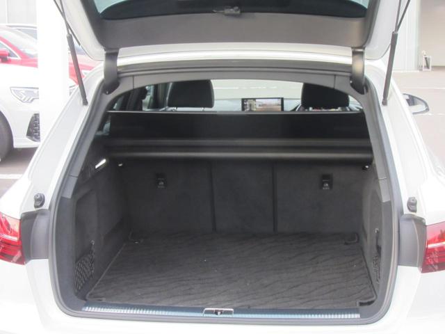 Ａ４アバント ３５ＴＦＳＩ　Ｓライン　ツーオーナー・タッチレスポンス付ＭＭＩナビゲーション・マトリクスＬＥＤヘッドライト・リアダイナミックウィンカー・カープレイ・アンドロイドオート・追突予防・レーンアシスト・サイドアシスト（22枚目）