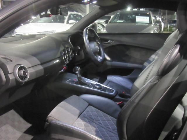 TTクーペ 40TFSI Sラインパッケージ ワンオーナー・マトリクスLEDヘッドライト・リアダイナミックウィンカー・TVチューナー・電動シート・シートヒーター・スマートキー(17枚目)