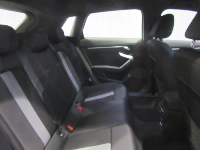 �����ł߂Ńz�[���h���̍����V�[�g�B�������𑖂�Α���قǁA���̐^������������܂��B