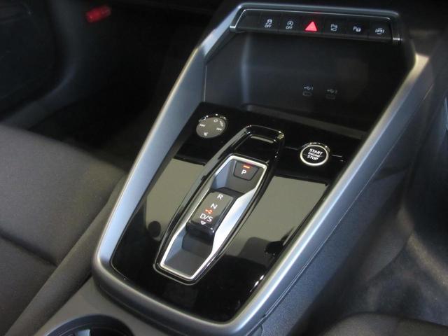 �X�C�b�`�ށE�_�C�����ނȂǍו��܂ł���������������C���e���A�ł��B�N���b�N���͑��삷���т������Ă��������܂��B