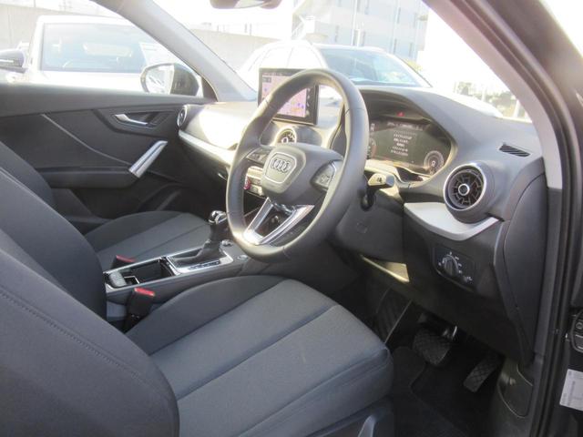 Ｑ２ ３５ＴＤＩクワトロ　アドバンスド　デモカー・タッチレスポンス付ＭＭＩナビゲーション・コンフォートアシスタンスパッケージ・カープレイ・アンドロイドオート・スマートキー・追突予防・レーンアシスト・サイドアシスト（12枚目）