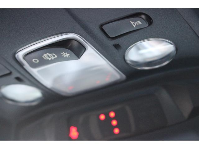 3008 GT ブルーHDi パノラミックサンルーフ アップルカープレイ&アンドロイドオート 追従式クルーズコントロール メモリー機能付き電動シート シートヒーター マッサージ機能付き フロント&リア障害物センサー バックカメラ(13枚目)