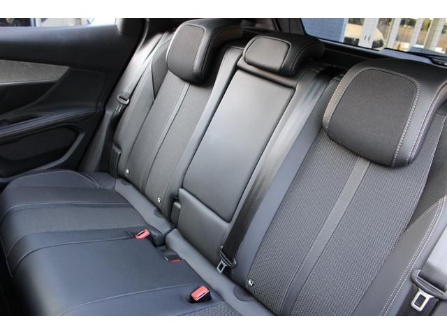 3008 GT ブルーHDi パノラミックサンルーフ アップルカープレイ&アンドロイドオート 追従式クルーズコントロール メモリー機能付き電動シート シートヒーター マッサージ機能付き フロント&リア障害物センサー バックカメラ(29枚目)