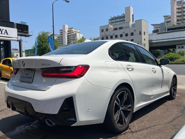 ３シリーズ ３１８ｉ　Ｍスポーツ　弊社デモレンタ　後期ＬＣＩモデル　３６０度カメラ　ハンズオフ追従クルーズコントロール　シートヒーター　パワーシート　ＡｐｐｌｅＣａｒＰｌａｙ　衝突被害軽減ブレーキ　１８インチＡＷ　禁煙車　ＥＴＣ（10枚目）
