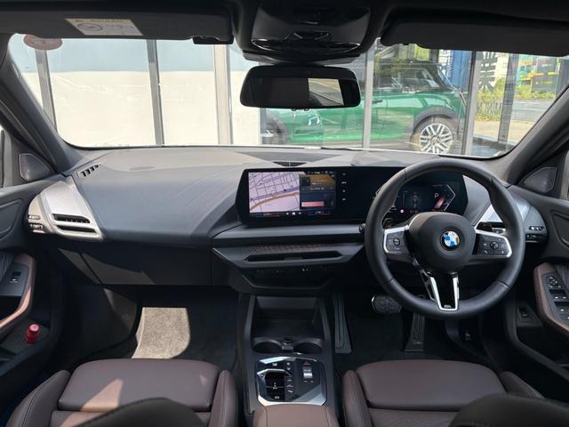 １シリーズ １２０ｄ　Ｍスポーツ　ハイラインパッケージ　弊社デモカー　ハイラインパッケージ　テクノロジーパッケージ　モカレザーシート　パーキングアシストプラス　ヘッドアップディスプレイ　全周囲カメラ　シートヒーター　インテリアカメラ　衝突軽減ブレーキ（80枚目）