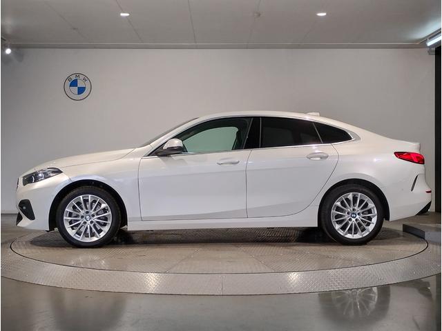 ２シリーズ ２１８ｄグランクーペ　プレイ　保証２年付・プラスＰＫＧ・黒革・ワンオーナー・シートヒーター・サンプロテクションガラス・ＡｐｐｌｅＣａｒＰｌａｙ・ランバーサポート・ヘッドアップディスプレイ・追従クルーズコントロール・カードキー（8枚目）