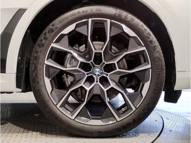 X7 xDrive 40d Mスポーツ ワンオーナー スカイラウンジパノラマサンルーフ 保温保冷カップホルダー アクティブクルーズコントロール ベンチレーションシート 全方位カメラ 衝突被害軽減ブレーキ(21枚目)
