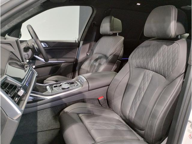 X7 xDrive 40d Mスポーツ ワンオーナー スカイラウンジパノラマサンルーフ 保温保冷カップホルダー アクティブクルーズコントロール ベンチレーションシート 全方位カメラ 衝突被害軽減ブレーキ(28枚目)